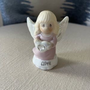 EUC Precious Moments April Diamond Birthstone Angel Ceramic Figurine